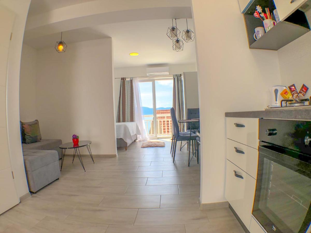 Apartmani Doris Gradac  Exterior foto