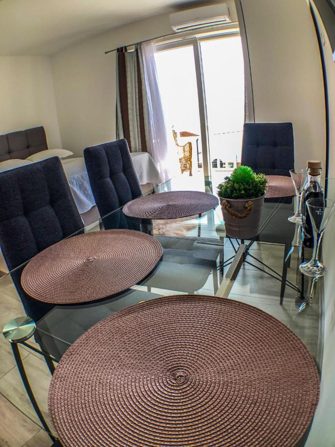 Apartmani Doris Gradac  Exterior foto