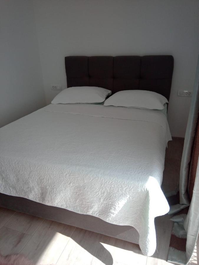 Apartmani Doris Gradac  Exterior foto